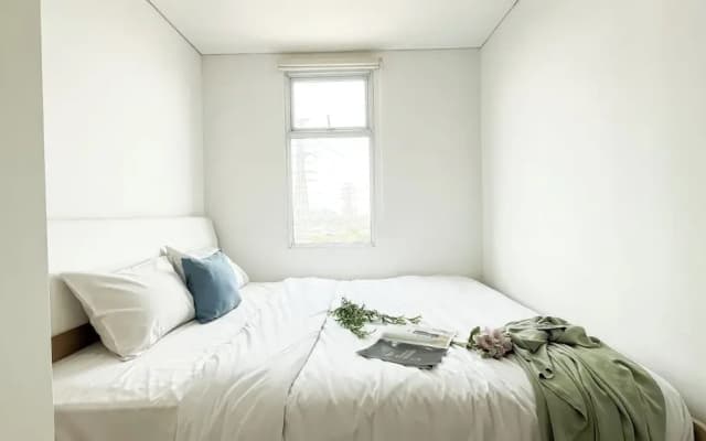 Minimalist Look 1Br At Apartment Vittoria Residence - photo 2