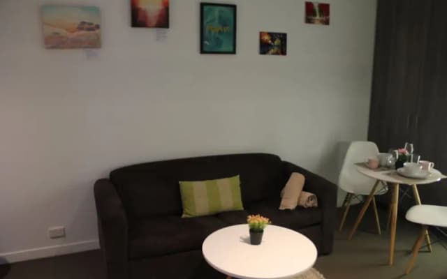 Upper West Side Apartments - photo 4
