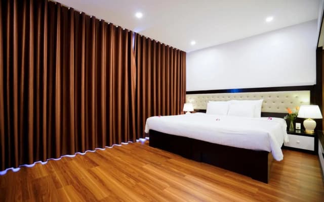 Merit Halong Hotel - photo 3