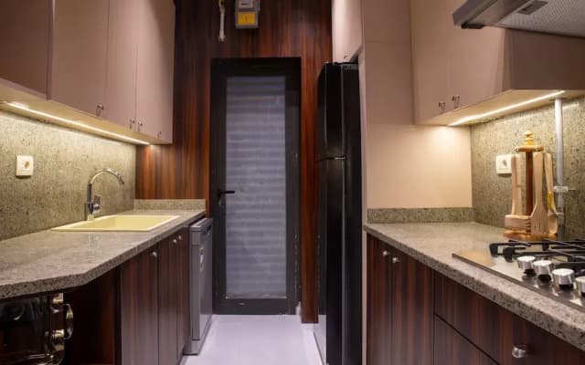 89B-106  Lake View Residence - photo 5