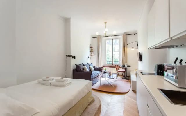 Cozy Studio Retreat in the Heart of Paris - Madeleine Opera - photo 3