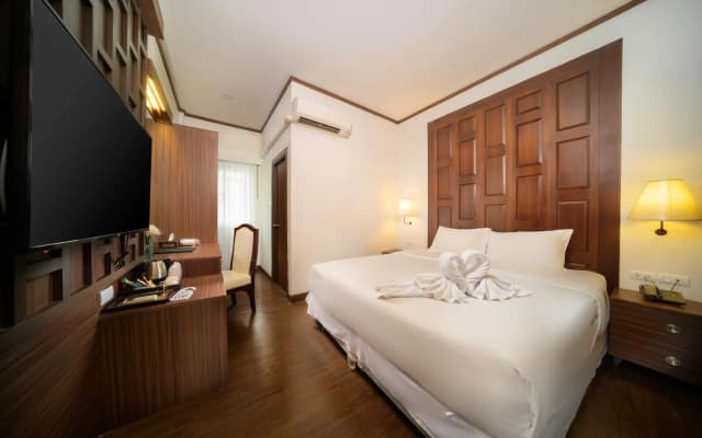 The Wing Lanna Hotel - photo 3