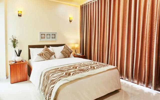 Lonuveli Hotel - photo 4