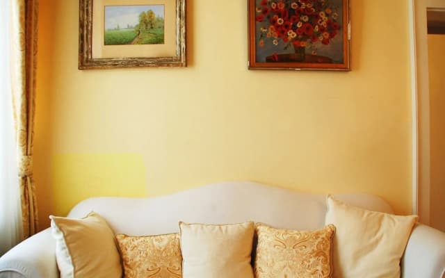 Bohemia Antique Apartment - photo 5