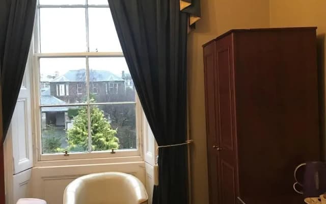 The Alexander Guest House - photo 5