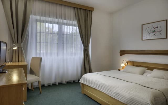 Hotel OYA - photo 4