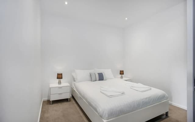 Astra Apartments - photo 4