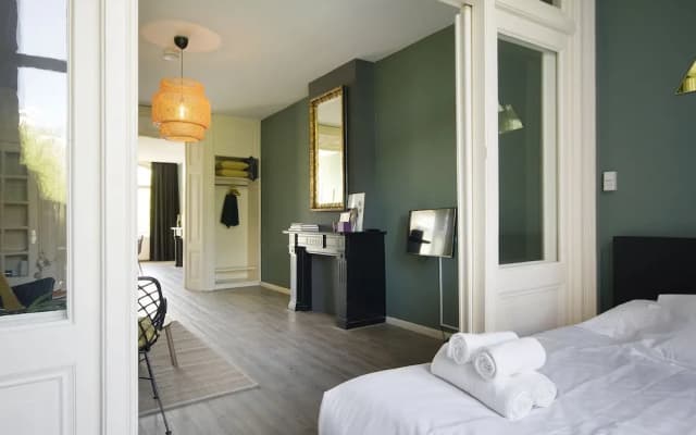 Nassaukade Apartment 1 - photo 2