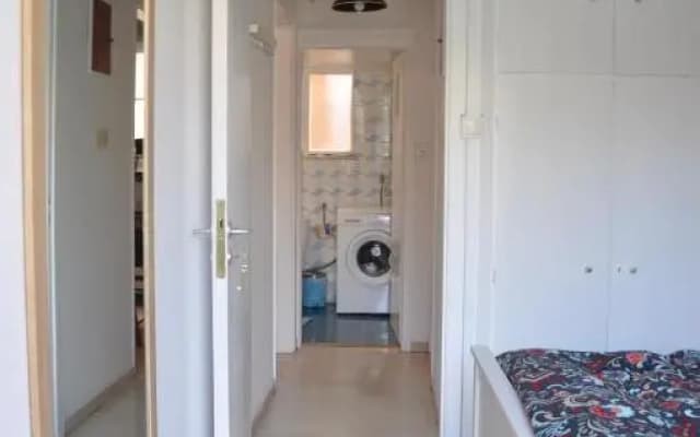 Sunny Apartment with view - photo 2