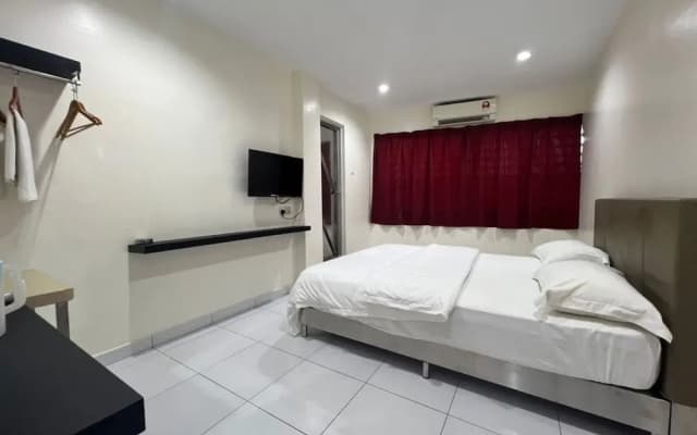 OYO 90994 Hotel Golden Mouse - photo 3