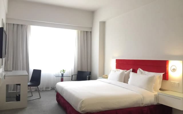 Borneo Royale Hotel - photo 3