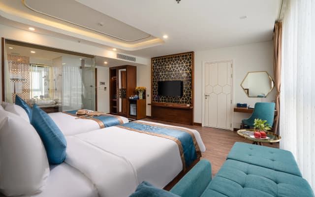 CN Palace Boutique Hotel & Spa - photo 4