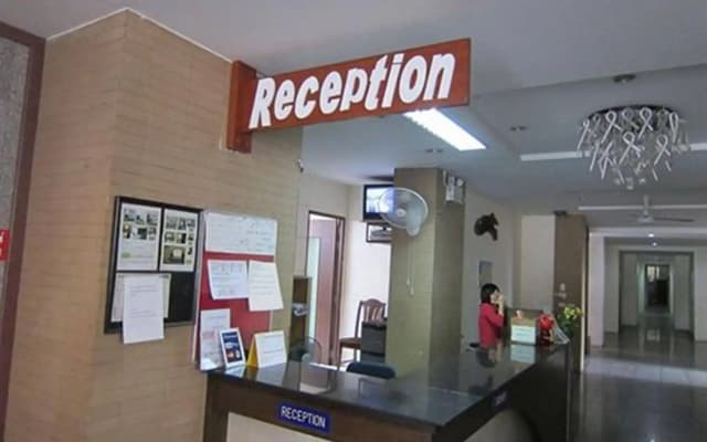 18 Coins Budget Hotel - photo 2