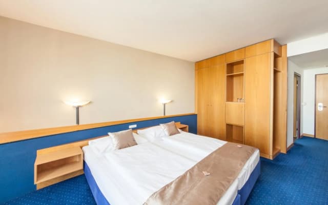 Novum Hotel Kavalier Wien - photo 4