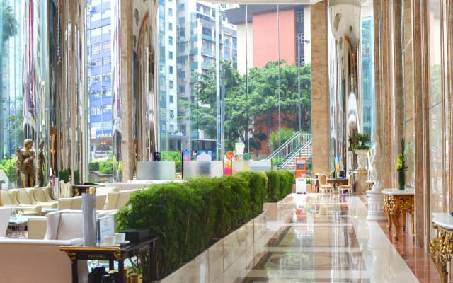 Regal Hongkong Hotel - photo 2