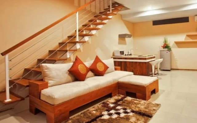 Balcony Living Apartment - photo 5