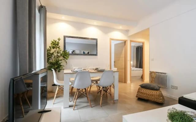 Le Classy - 2br w AC - Confort and style at the heart of Nice Welkeys - photo 3