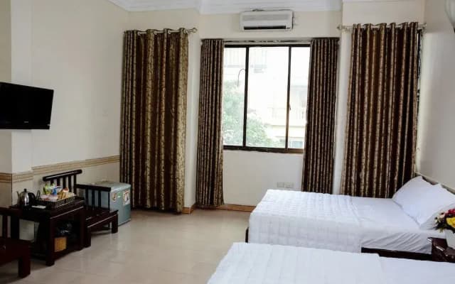Duc Quang Hotel - photo 3