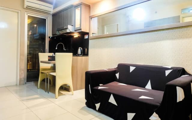 Simply Warm 2BR Green Palace Apartment - photo 5