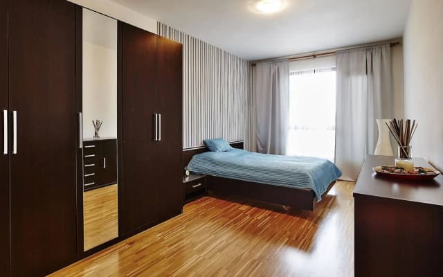 Waterfront Apartments - photo 5
