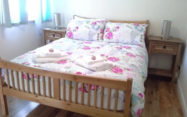 Modern Leith apartment - photo 2