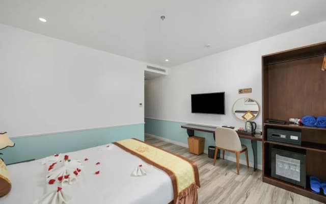 Harry Phu Quoc Hotel 3 - photo 2