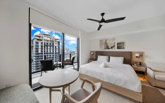 Modern Studio in Downtown Miami - photo 5