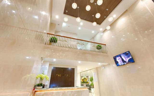 Central Hotel & Spa - photo 2
