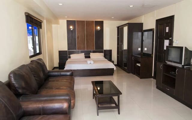 Climax Hotel - photo 4