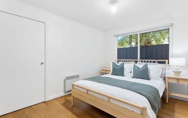 Blairgowrie Beachside Retreat Solar Heated Pool - photo 3