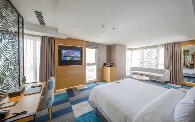 Quinter Central Nha Trang - photo 4