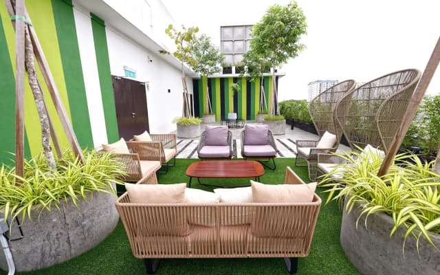Sojourn Guest House - photo 5