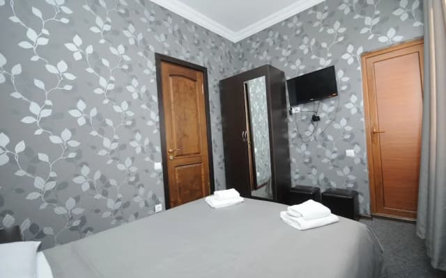 Hotel 7 Rooms - photo 5