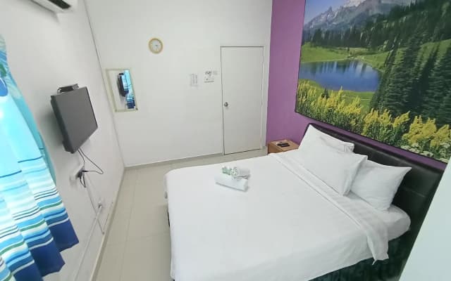 B-Hotel - photo 3