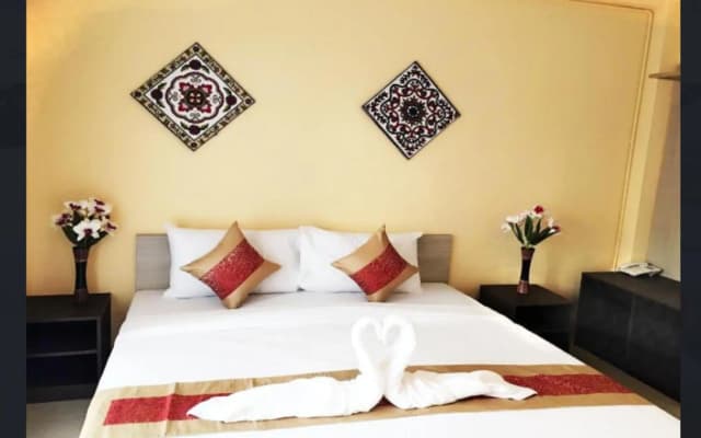 OYO 983 The Private Hotel - photo 3
