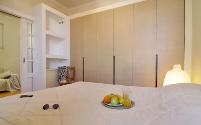 Historic Plaka Apartments - photo 4