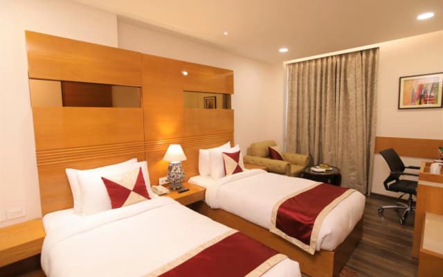 Hotel LA New Delhi - photo 3