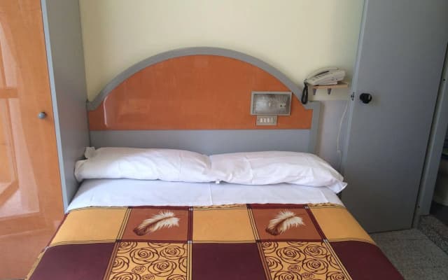 Hotel Mazzini - photo 4