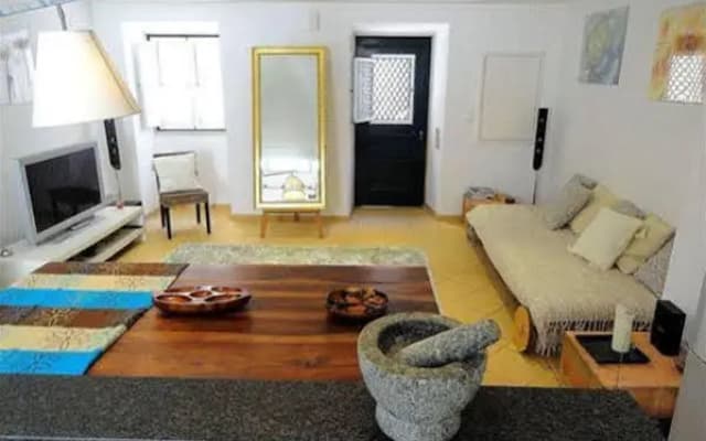 Lisbon Madragoa-Lapa Typical - photo 4