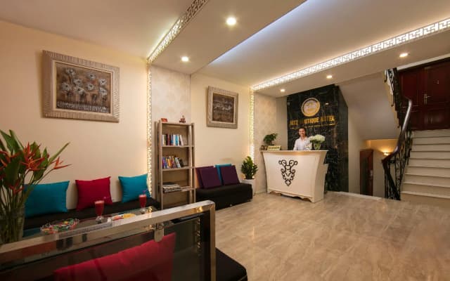 Ritz Boutique Hotel - photo 2