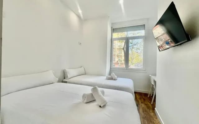 Hostal Bernabeu - photo 2