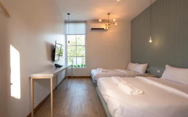 Boxpackers Hostel Phranakorn - photo 5