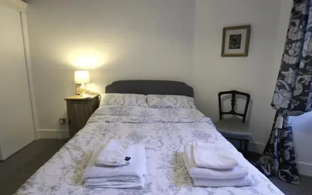 Library Apartment Edinburgh - photo 3