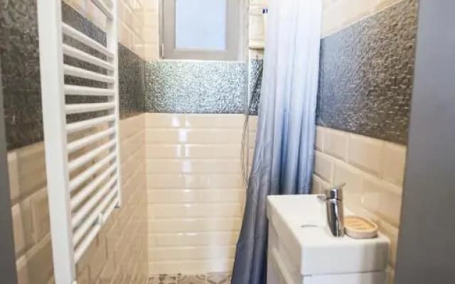 N42 by Small Home Budapest - photo 3