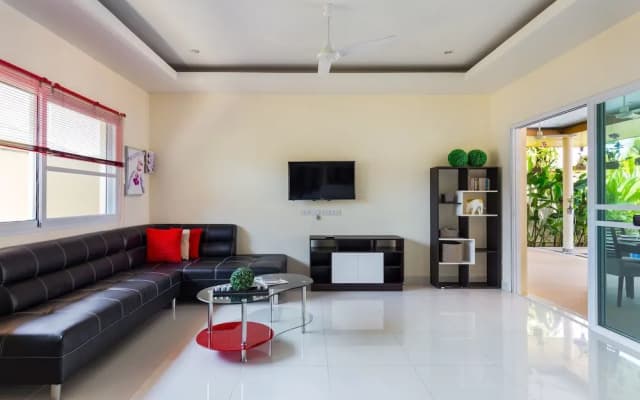 Villa Nolan - photo 2