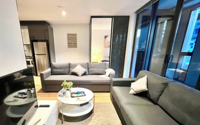 ReadySet Apartments at Manhattan - photo 5