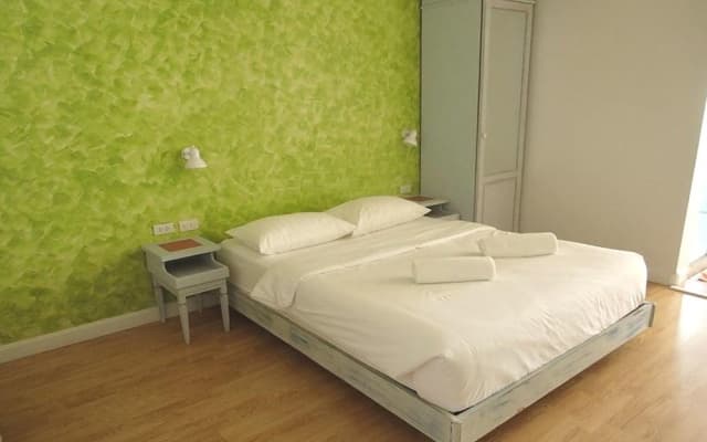 Bliss Guesthouse - photo 3