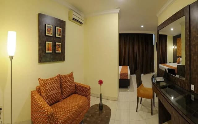 Alia Boutique Pasar Baru - photo 2