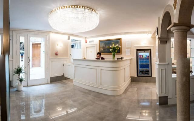 Hotel Guerrini - photo 2