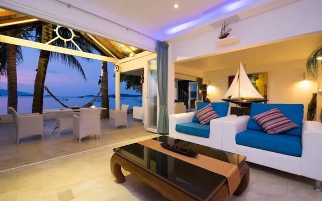 3 Bedroom Beach Front Villa Bangrak - photo 4